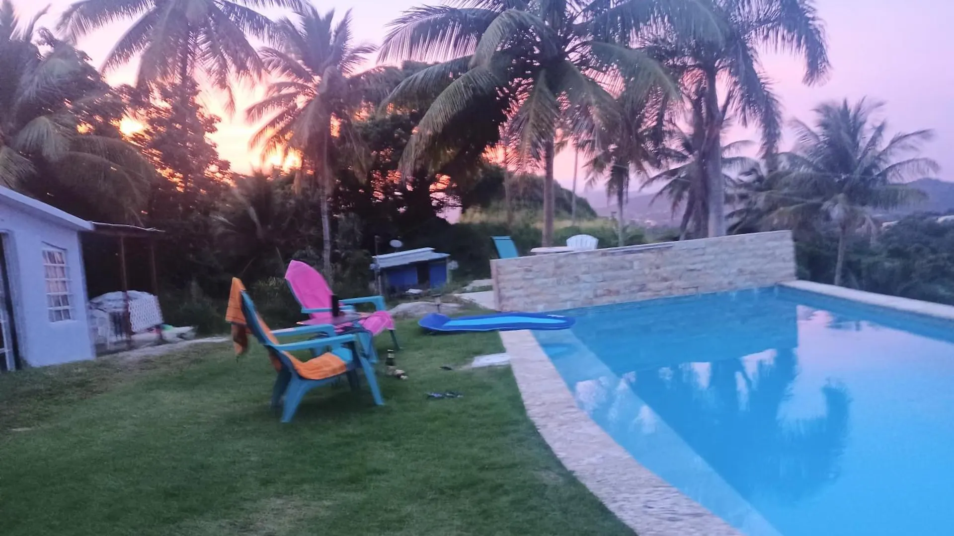 Jubilee Campsite Swim & Paint Las Piedras